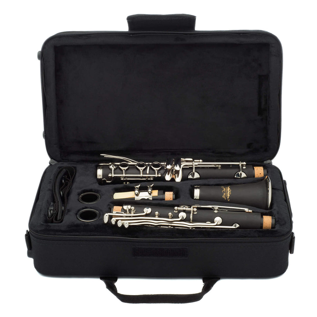 Student Clarinet Photo 5