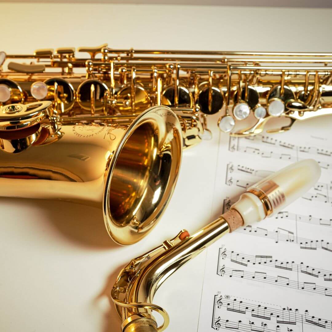 ACADEMY MODEL 660 Intermediate Alto Saxophone – Jean Paul